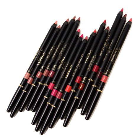 chanel le crayon levres lip pencil|Chanel lip pencil.